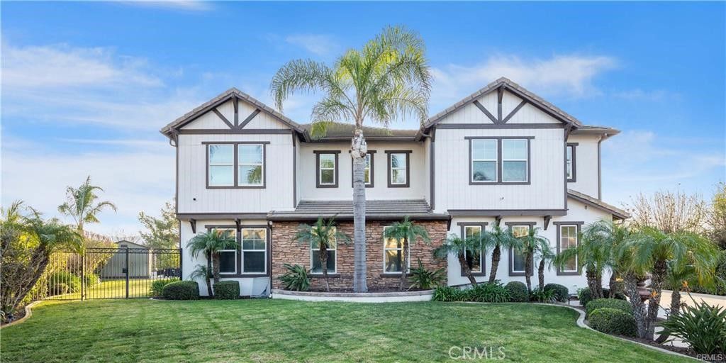 Image 1 of property listing at 290 Cross Rail, Norco, CA 92860