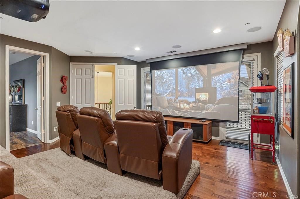 Image 15 of property listing at 290 Cross Rail, Norco, CA 92860