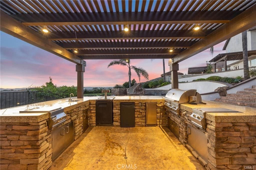Image 36 of property listing at 290 Cross Rail, Norco, CA 92860