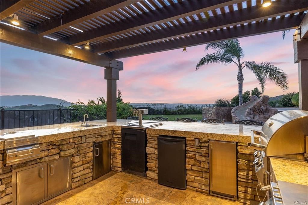 Image 37 of property listing at 290 Cross Rail, Norco, CA 92860