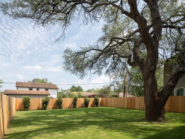 6409 Bradsher C, Austin, TX 78745