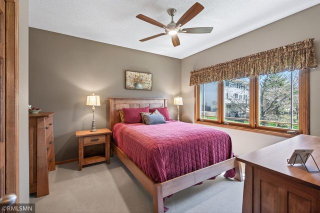 10840 Alberton Way, Inver Grove Heights, MN 55077