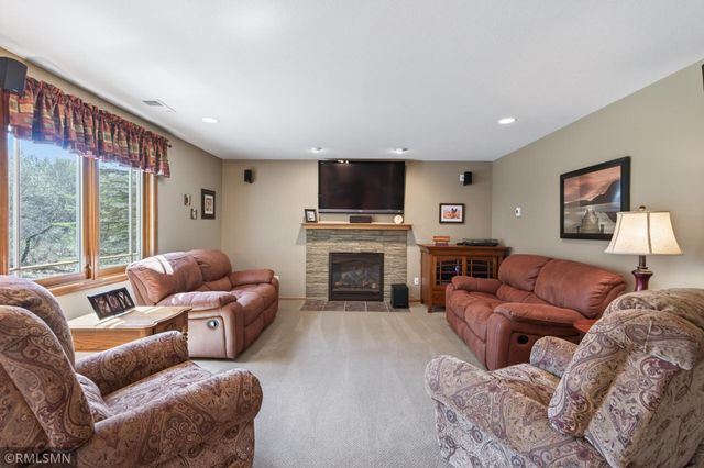 10840 Alberton Way, Inver Grove Heights, MN 55077