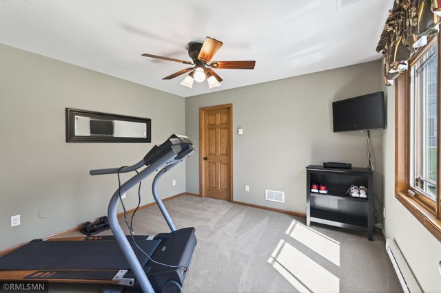 10840 Alberton Way, Inver Grove Heights, MN 55077