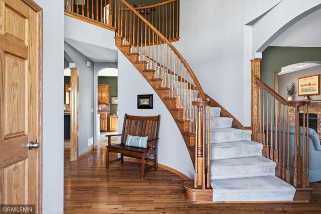 10840 Alberton Way, Inver Grove Heights, MN 55077