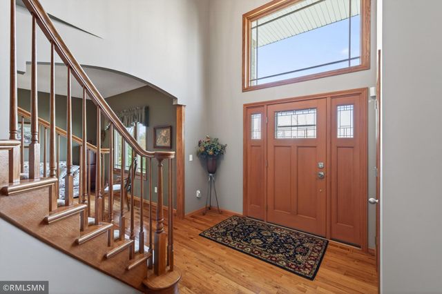 10840 Alberton Way, Inver Grove Heights, MN 55077