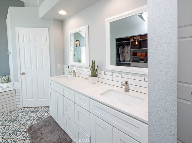 2250 Calle Liseta, San Dimas, CA 91773