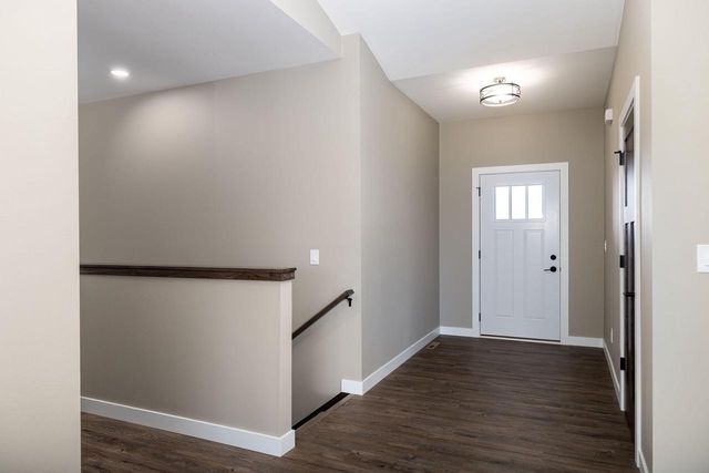 1769 Arches DRIVE, Holmen, WI 54636