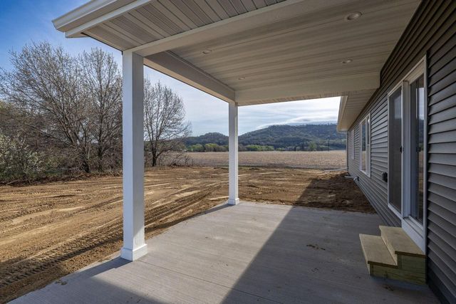1769 Arches DRIVE, Holmen, WI 54636