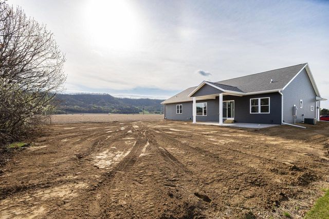 1769 Arches DRIVE, Holmen, WI 54636