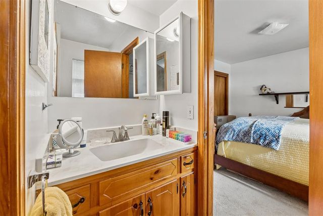 929 Stiver Drive, Midwest City, OK 73110