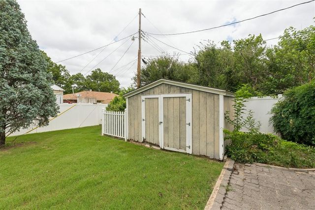 929 Stiver Drive, Midwest City, OK 73110