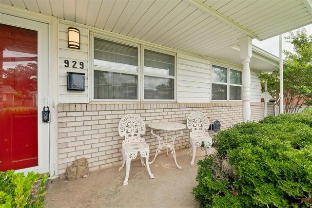 929 Stiver Drive, Midwest City, OK 73110