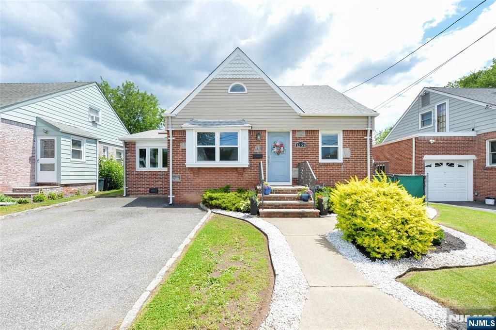12-59 Edward Street, Fair Lawn, NJ 07410
