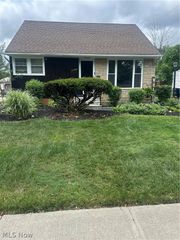 3788 Jo Ann Drive, Cleveland, OH 44122