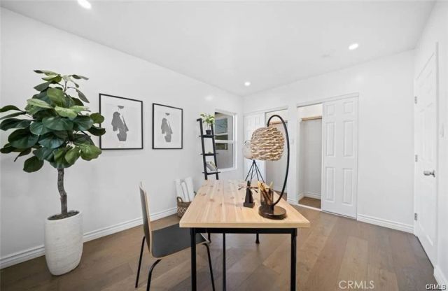 1484 N Clybourn Avenue, Burbank, CA 91505