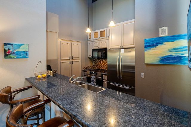 227 Olympic Valley Rd Unit 13, Olympic Valley, CA 96146