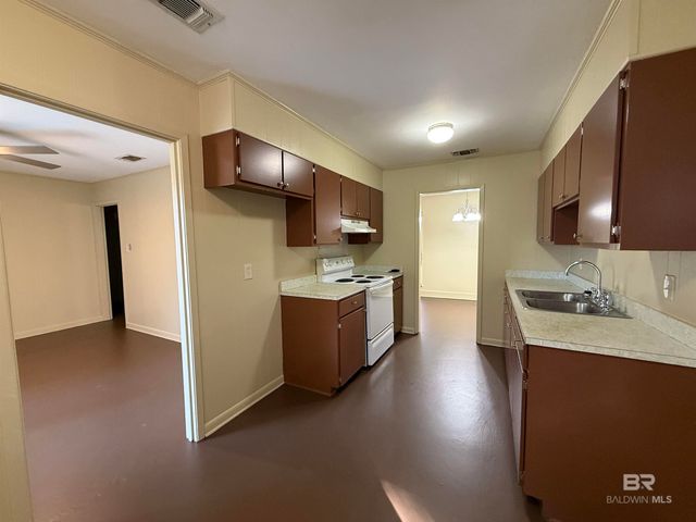 2505 Pollard Road, Daphne, AL 36526