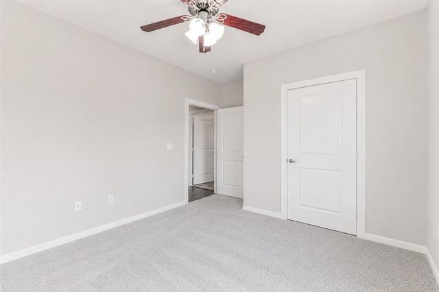 902 Virginia Avenue, League City, TX 77573