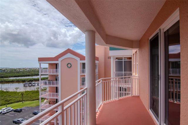 4516 SEAGULL DRIVE 916, New Port Richey, FL 34652