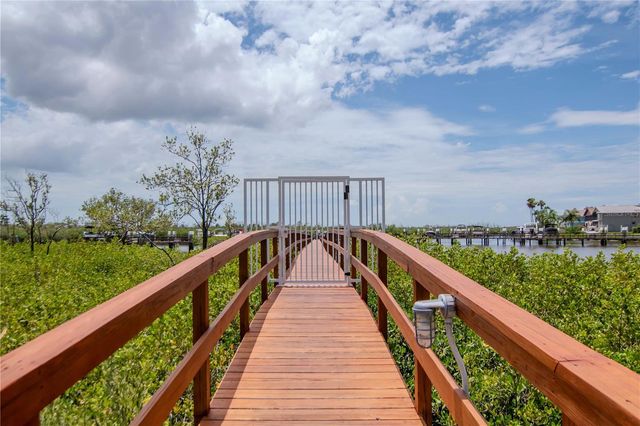 4516 SEAGULL DRIVE 916, New Port Richey, FL 34652