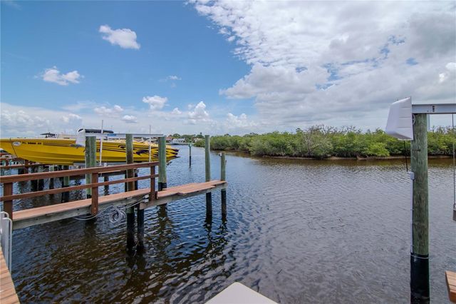 4516 SEAGULL DRIVE 916, New Port Richey, FL 34652