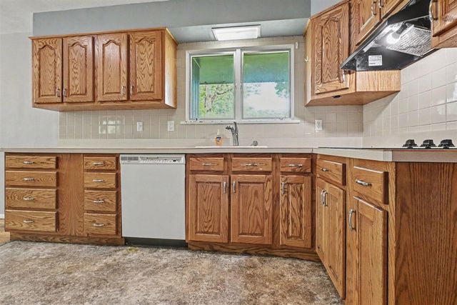 1224 Country Club Drive, Niles, MI 49120
