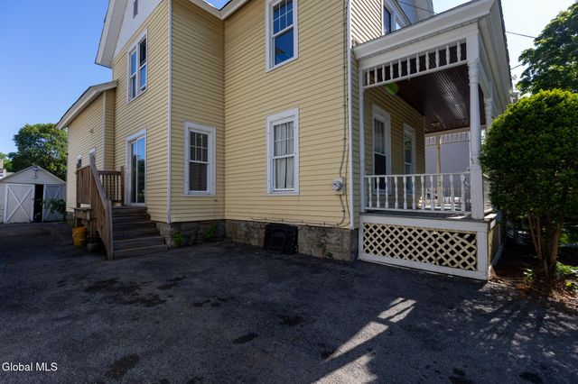 46 William Street, Glens Falls, NY 12801