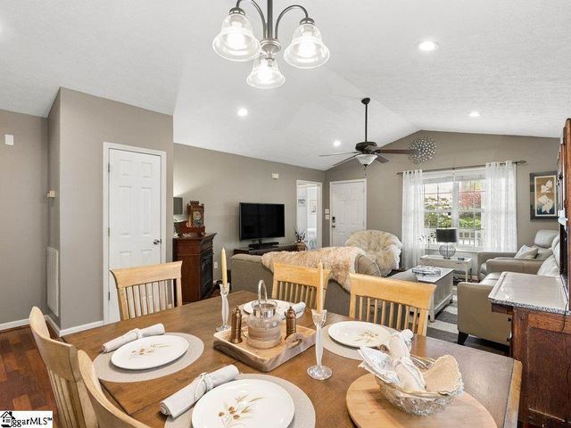 55 Wildflower Lane, Travelers Rest, SC 29690