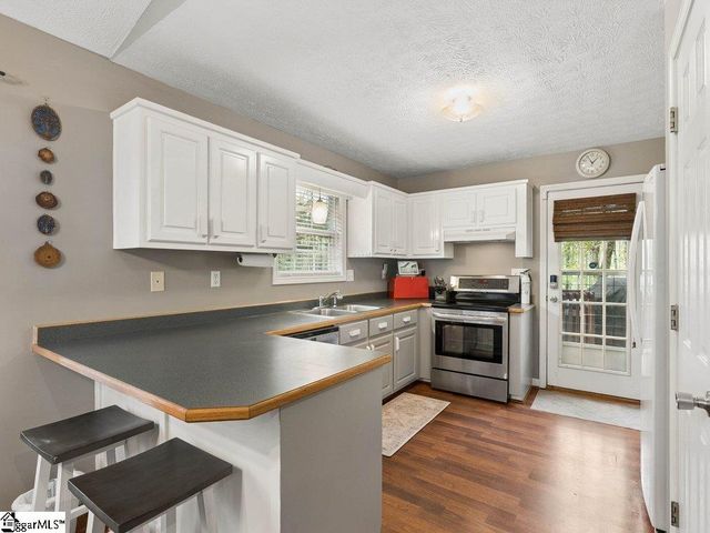 55 Wildflower Lane, Travelers Rest, SC 29690