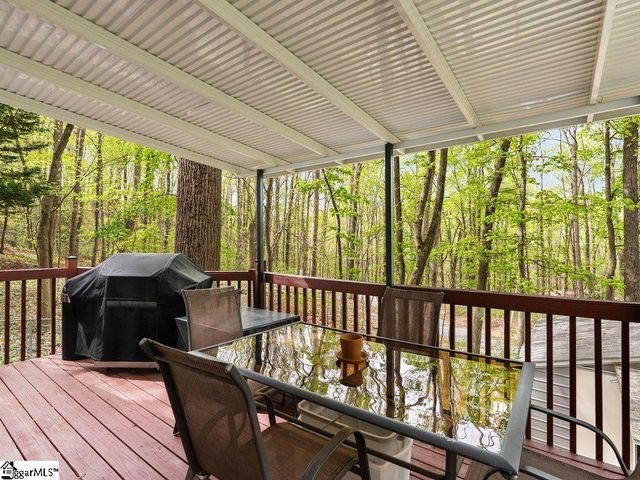 55 Wildflower Lane, Travelers Rest, SC 29690