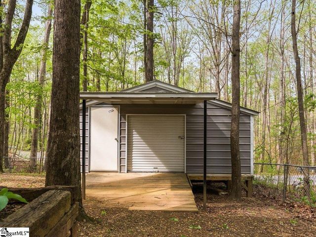 55 Wildflower Lane, Travelers Rest, SC 29690