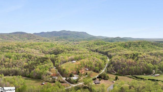 55 Wildflower Lane, Travelers Rest, SC 29690