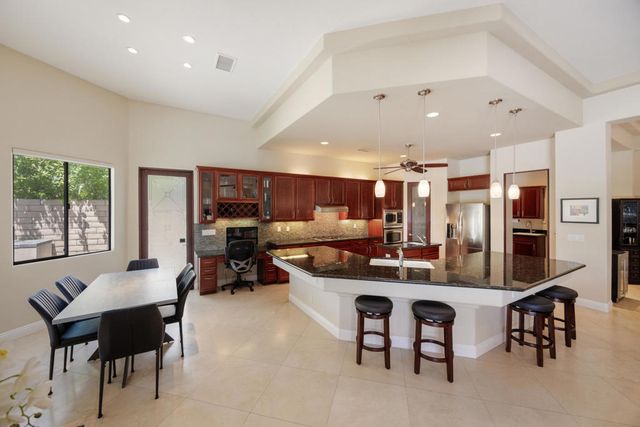 107 Rancho Vista Lane, Rancho Mirage, CA 92270