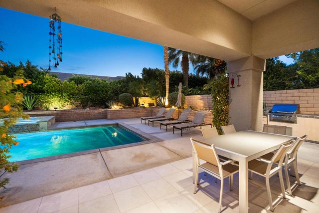 107 Rancho Vista Lane, Rancho Mirage, CA 92270