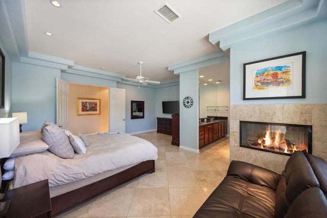 107 Rancho Vista Lane, Rancho Mirage, CA 92270