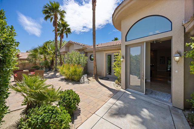 107 Rancho Vista Lane, Rancho Mirage, CA 92270