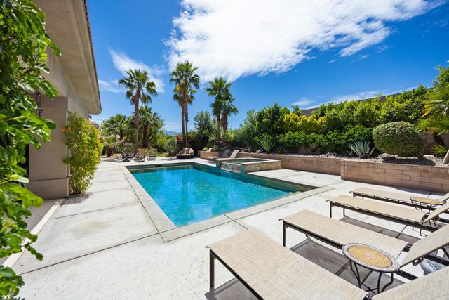 107 Rancho Vista Lane, Rancho Mirage, CA 92270