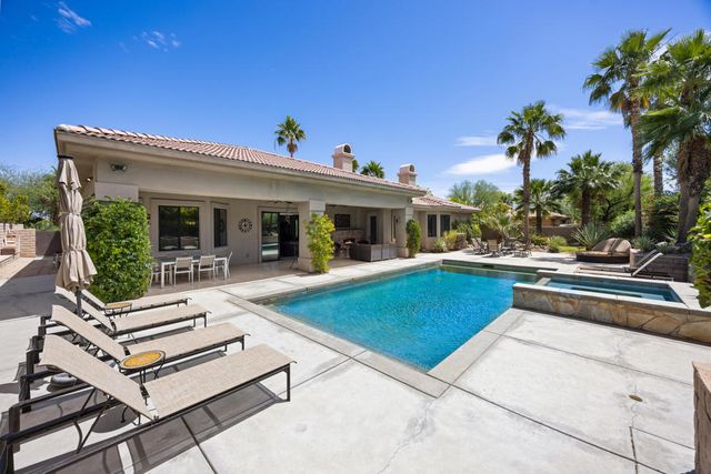 107 Rancho Vista Lane, Rancho Mirage, CA 92270