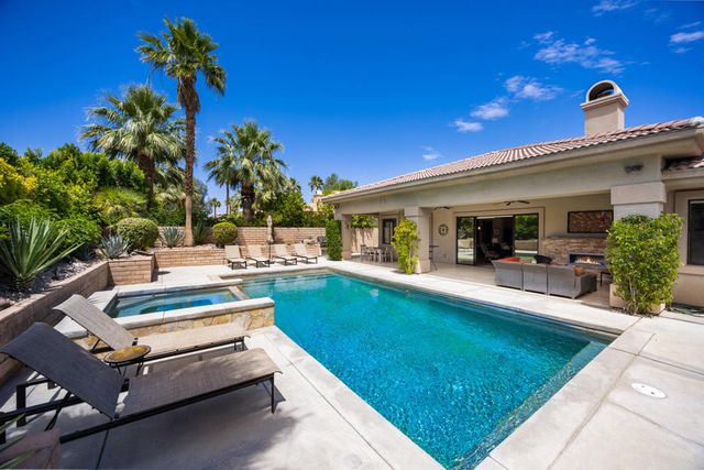 107 Rancho Vista Lane, Rancho Mirage, CA 92270