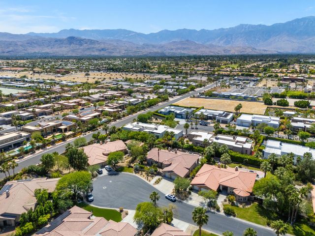 107 Rancho Vista Lane, Rancho Mirage, CA 92270