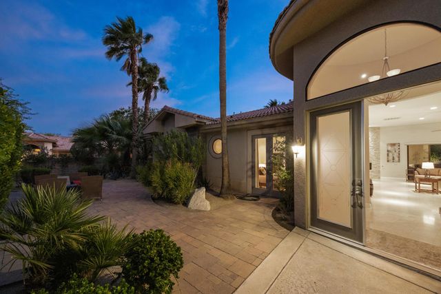 107 Rancho Vista Lane, Rancho Mirage, CA 92270