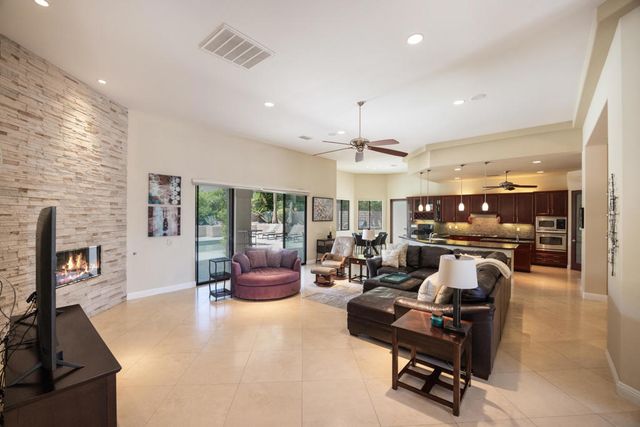 107 Rancho Vista Lane, Rancho Mirage, CA 92270