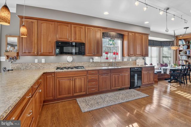 764 N RIVERSIDE DR, Crownsville, MD 21032