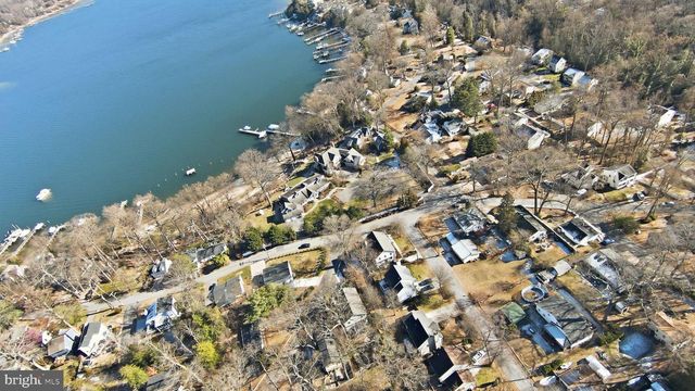 764 N RIVERSIDE DR, Crownsville, MD 21032