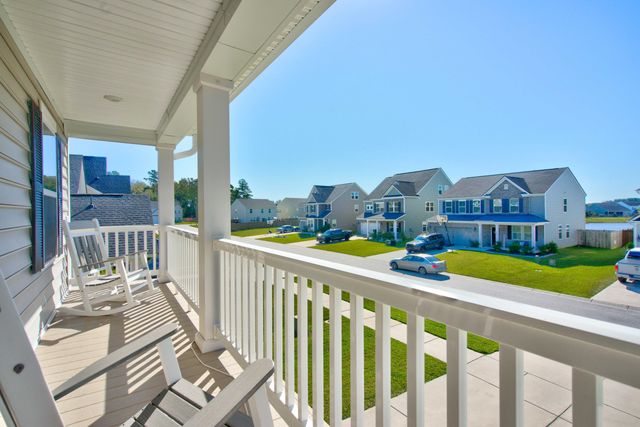 710 Spanish Pointe Dr Drive, Summerville, SC 29486