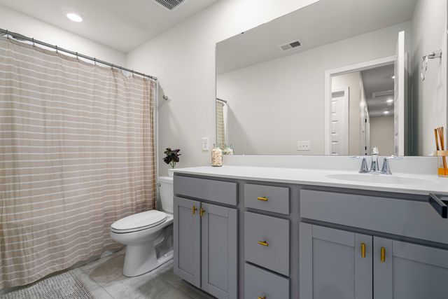 710 Spanish Pointe Dr Drive, Summerville, SC 29486