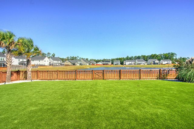 710 Spanish Pointe Dr Drive, Summerville, SC 29486