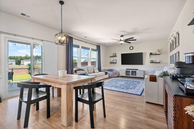 710 Spanish Pointe Dr Drive, Summerville, SC 29486