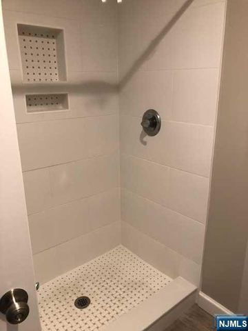 35 Concord Avenue 1st floor, Glen Rock, NJ 07452